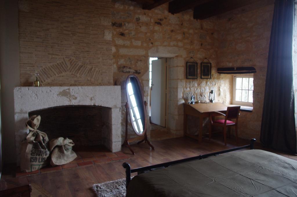 Chateau De Bouniagues Luaran gambar